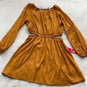Women dress NWT